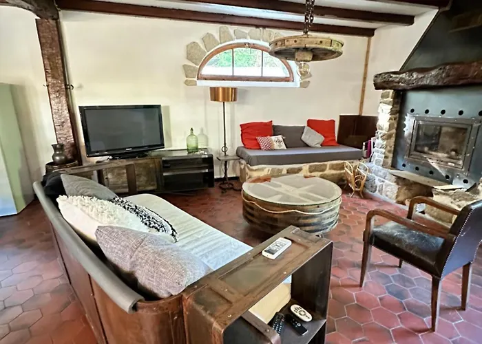 Au Coeur Du Vignoble Cognacais